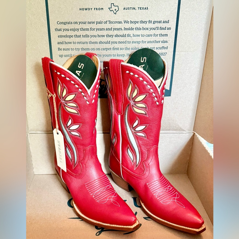 Tecovas Sadie Womens 8.5 Cherry Bloom Bovine